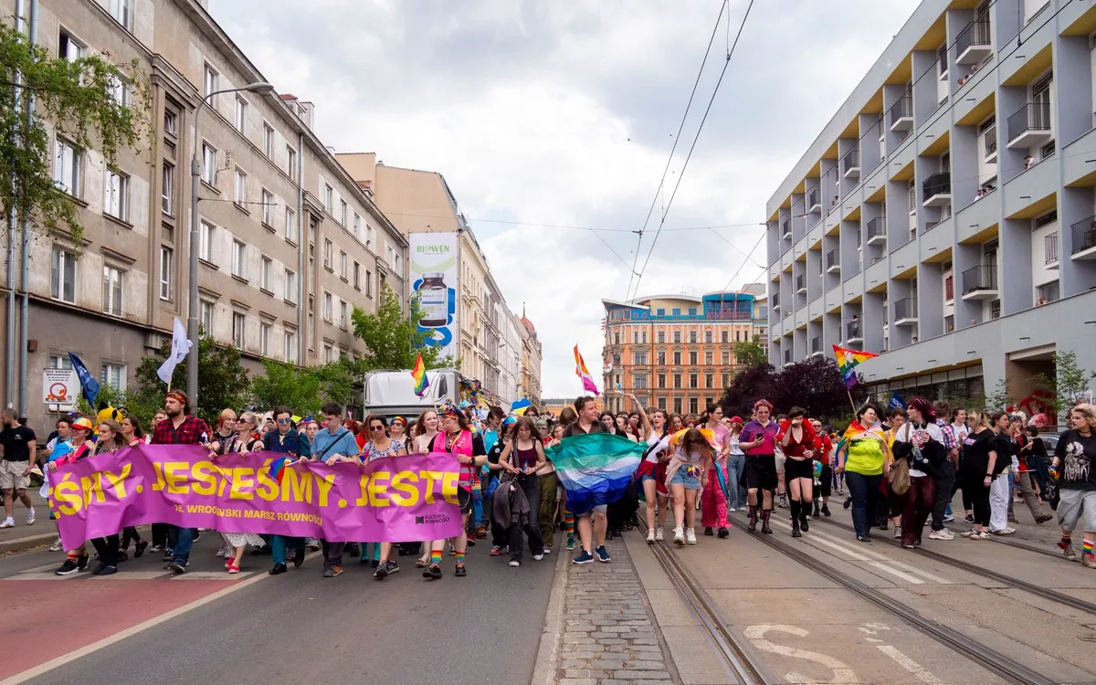 Czy panorama Częstochowy jest dostępna z wózkiem dziecięcym?